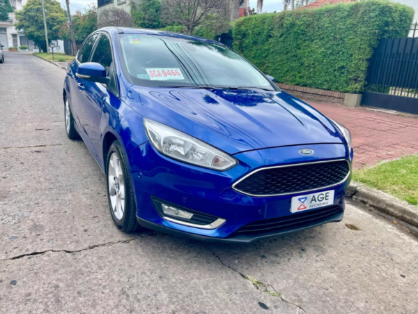 Ford Focus III 2.0 SE Plus AT6